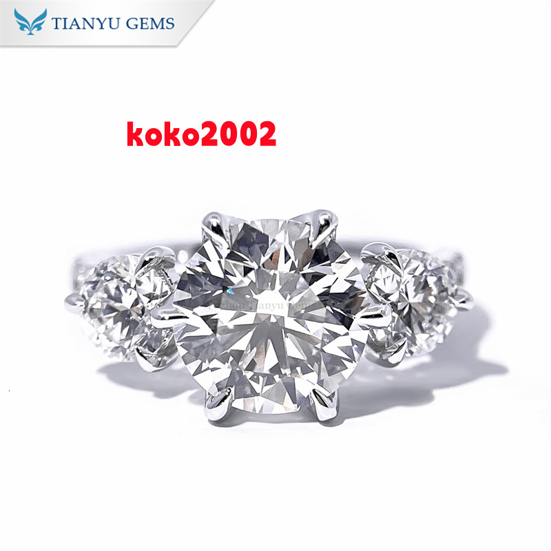 Tianyu Three Stones Lab Grown Moissanite Diamonds 34 Eternity Wedding Band Silver 925 10K 14K 18K Solid Gold Engagement Ring