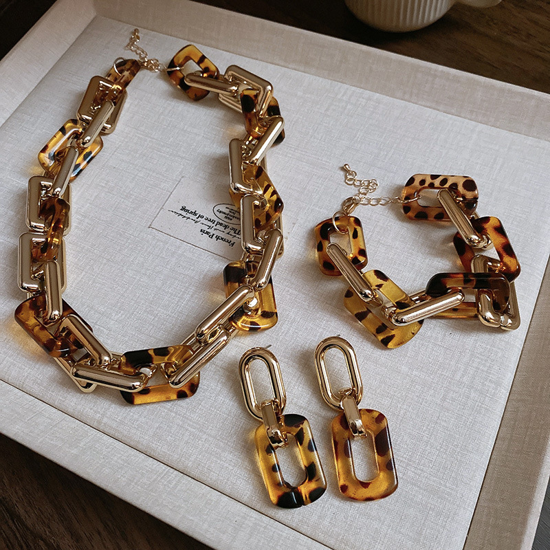 Leopard Print Square Interlocking Earrings Necklace Bracelet Set Fashion Collarbone Chain Niche Jewelry for Women - view 3