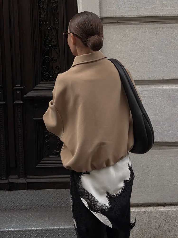 HH Autumn Women Casual Zipper Jacket Solid Long Sleeve Lapel Cropped Coat Fashion Female Bomber Jackets Streetwear1 Y251105