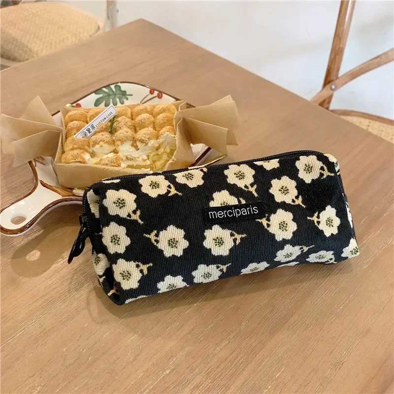 Women Corduroy Cosmetic Bags Travel Brush Lipstick Storage Case Female Makeup School Stationery Pencil CasesW251021