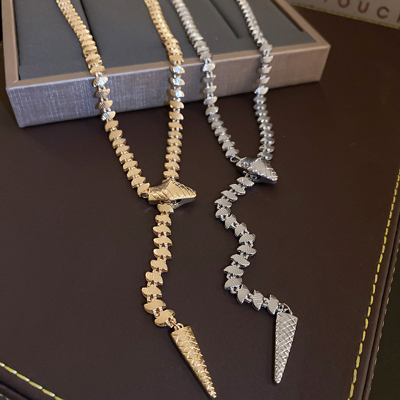 Real Gold Plated Light Minimalist Fashion Personality Clavicle Chain Versatile High-end Sense Necklace - view 5
