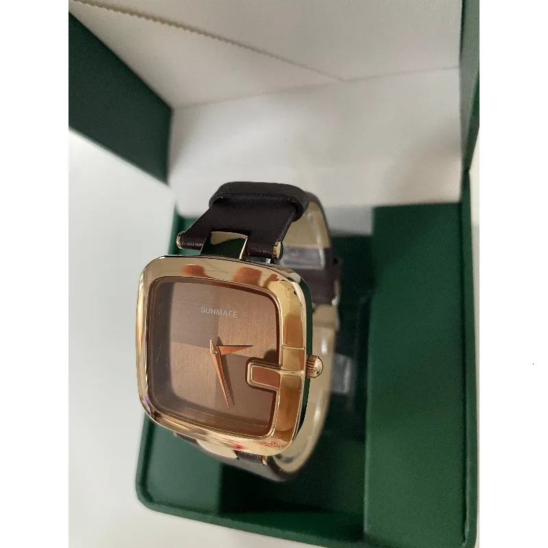 Elegant Ultrathin Nordic Minimalist Style Quartz Movement Womens Watch with Fashionable Genuine Leather Strap and Gift Box 251027