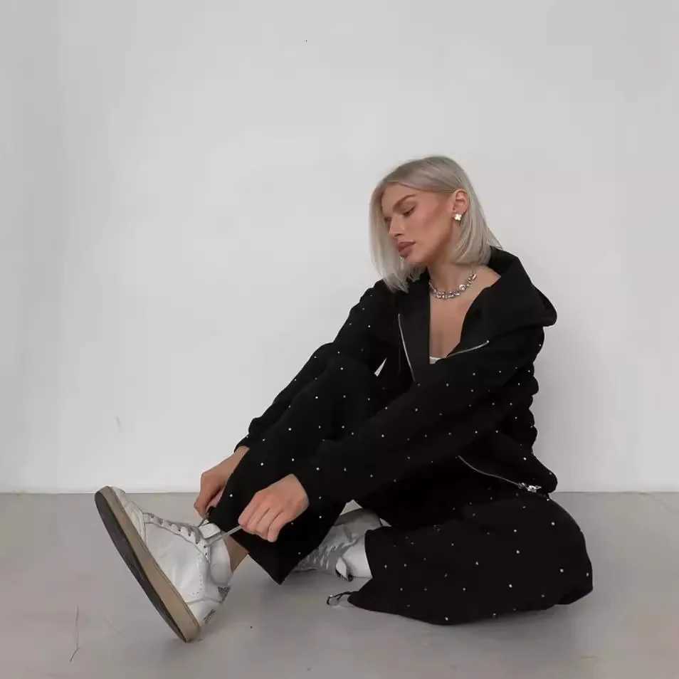 Black Sport Suits for Women Zipper Hoodie And Pants Set Polka Dot 2 Piece Sets Sportswear Casual Outfit Tracksuit for WomenT251022