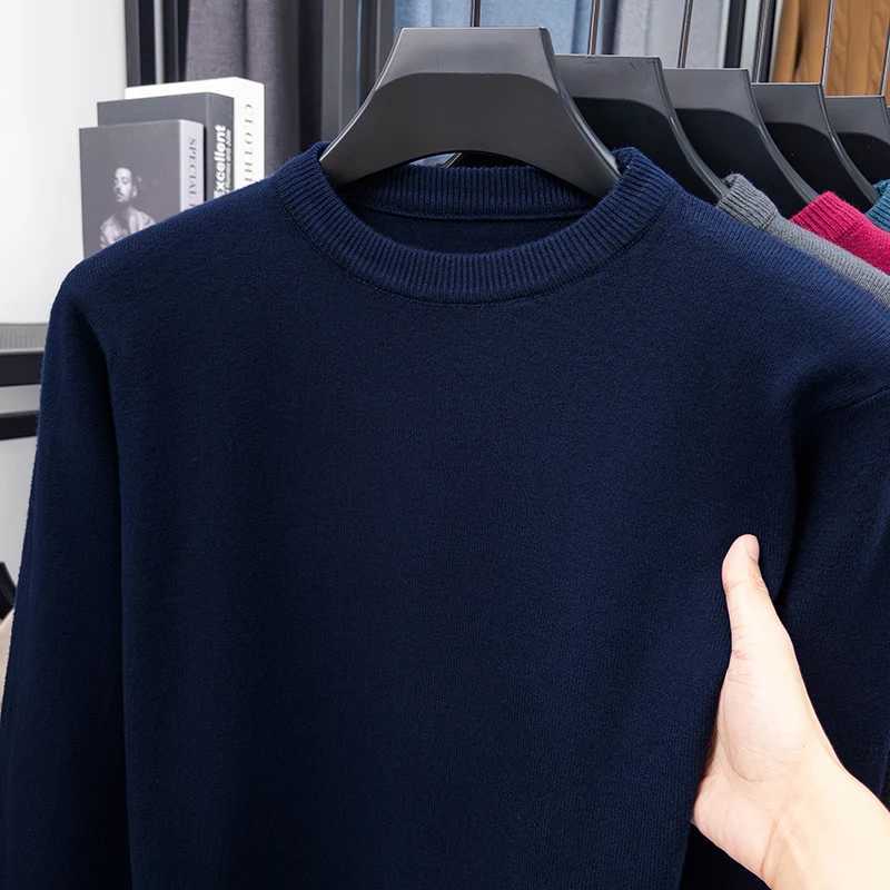 2025 AutumnWinter Thick Sweater Mens Round Neck Knitted Wool Sweater Warm and Versatile Casual Knitted Bottom Sweater MensXJ251022