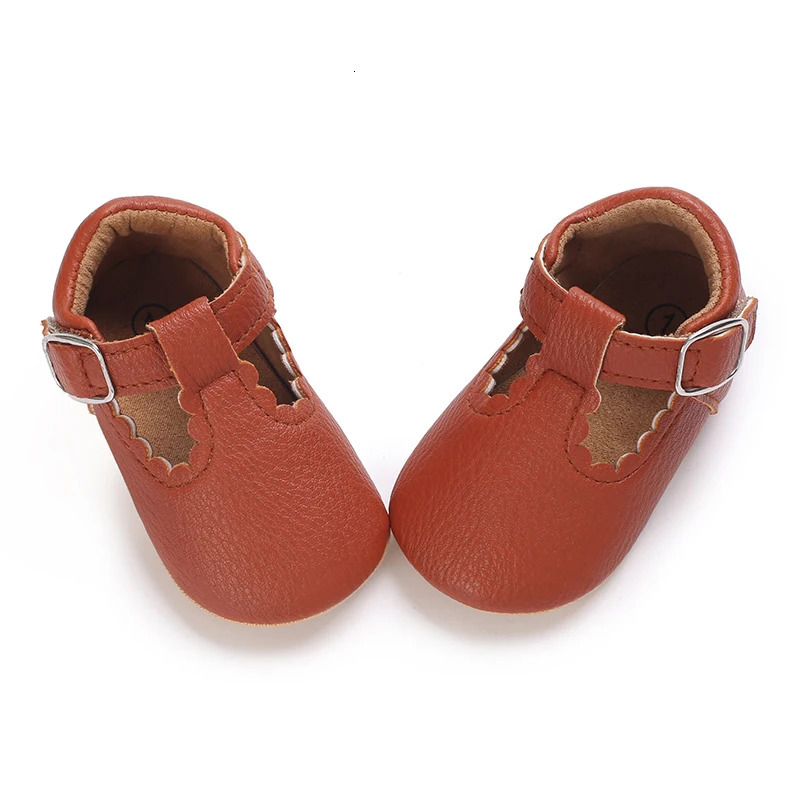 Offtheshelf baby shoes children girls and boys sports toddler nonslip softsoled PU leather for 018 months 251022