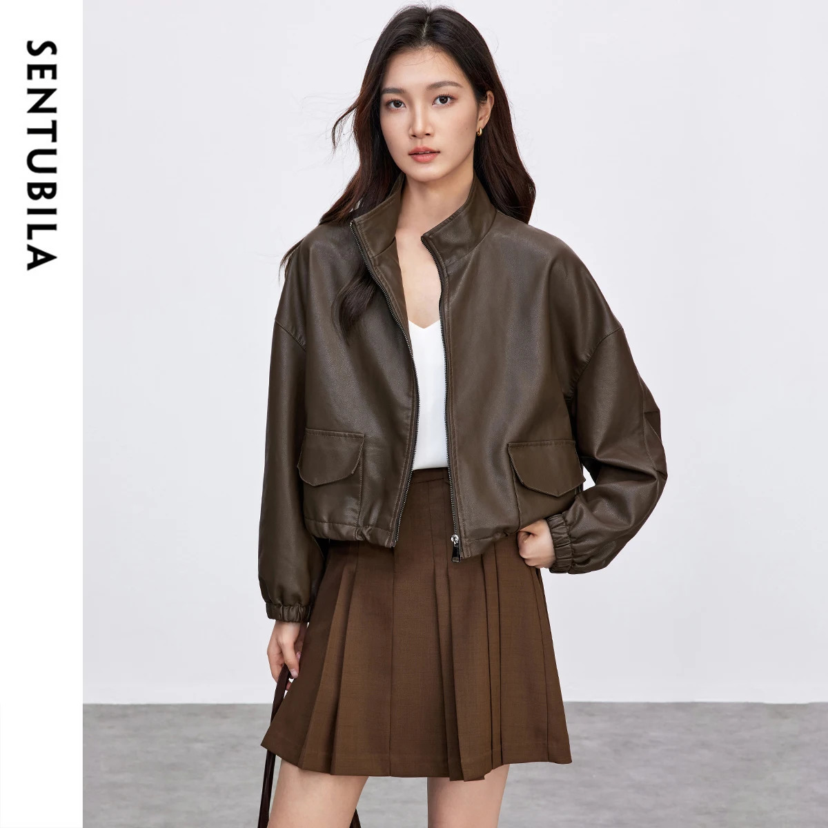 SENTUBILA Leather Jacket Women Autumn Fall Fashion Vintage Commute Loose Stand Collar Folds Pu Short Outerwears W51G87928 251017