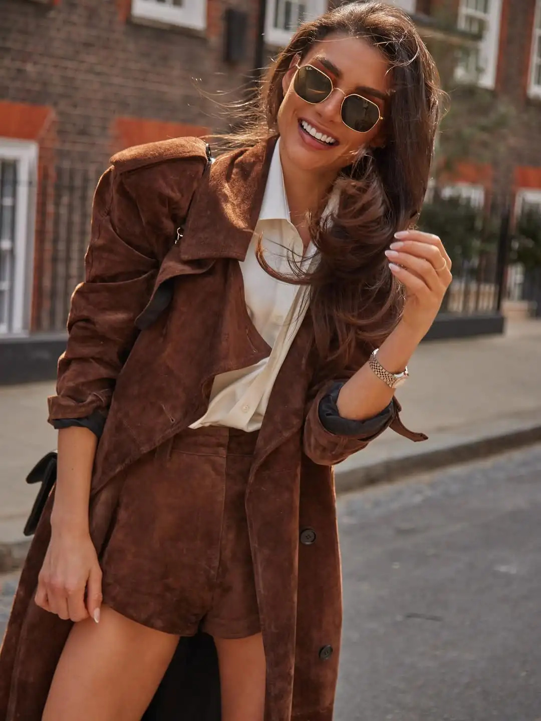 Brown Long Suede Overcoat Women Fashion Solid Chic Lapel Single Breasted Loose Outerwear Lady Autumn Daily Highstreet Jacket 251021