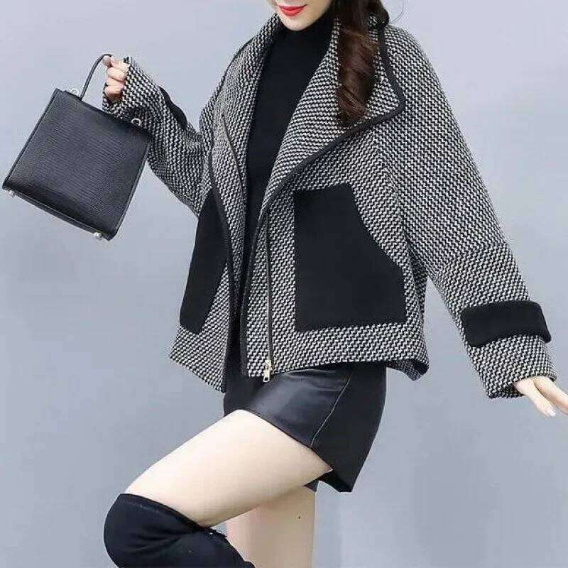 Women Short Jackets Spring Autumn Casual Outerwear Turn-down Collar Female Elegant Wool Coats Fashion Zipper Overcoat