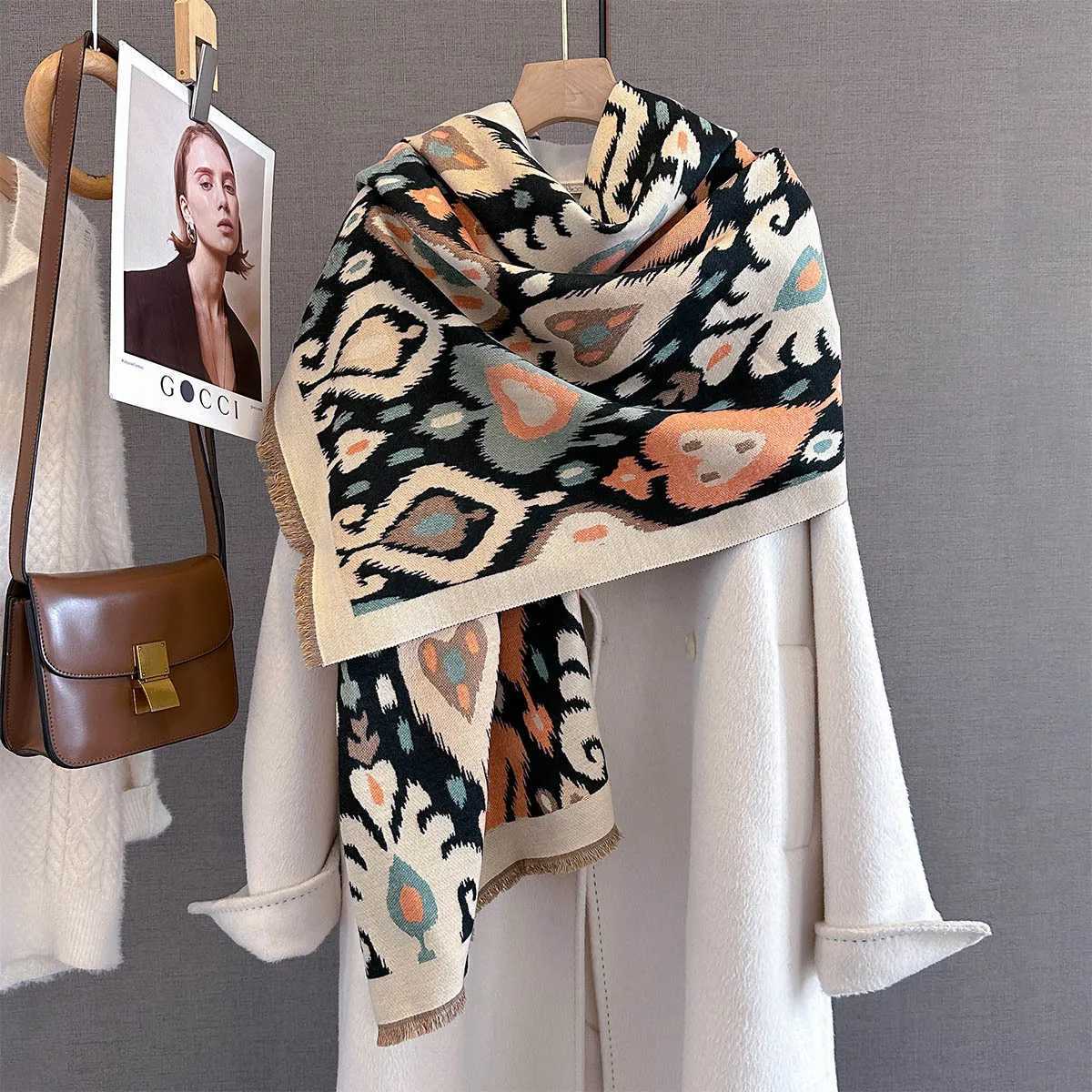 Women Autumn Winter Thick Warm Shawl Wrap Retro Luxury Scarf BigBlanket Bufanda Poncho Echarpe Stoles Coldproof Hijab J251129