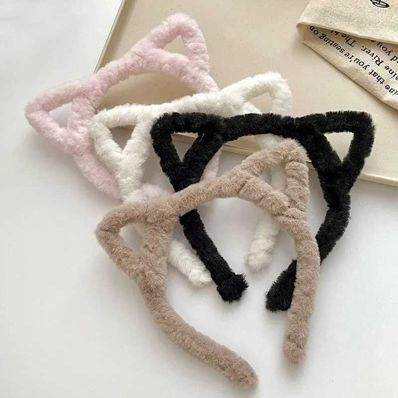 Plush Cat Ear Lolita Headbands Girls Cartoon Furry Hair Bands Hoop Women Cosplay Costume Party Headwear Korean Hair Accessories V251022