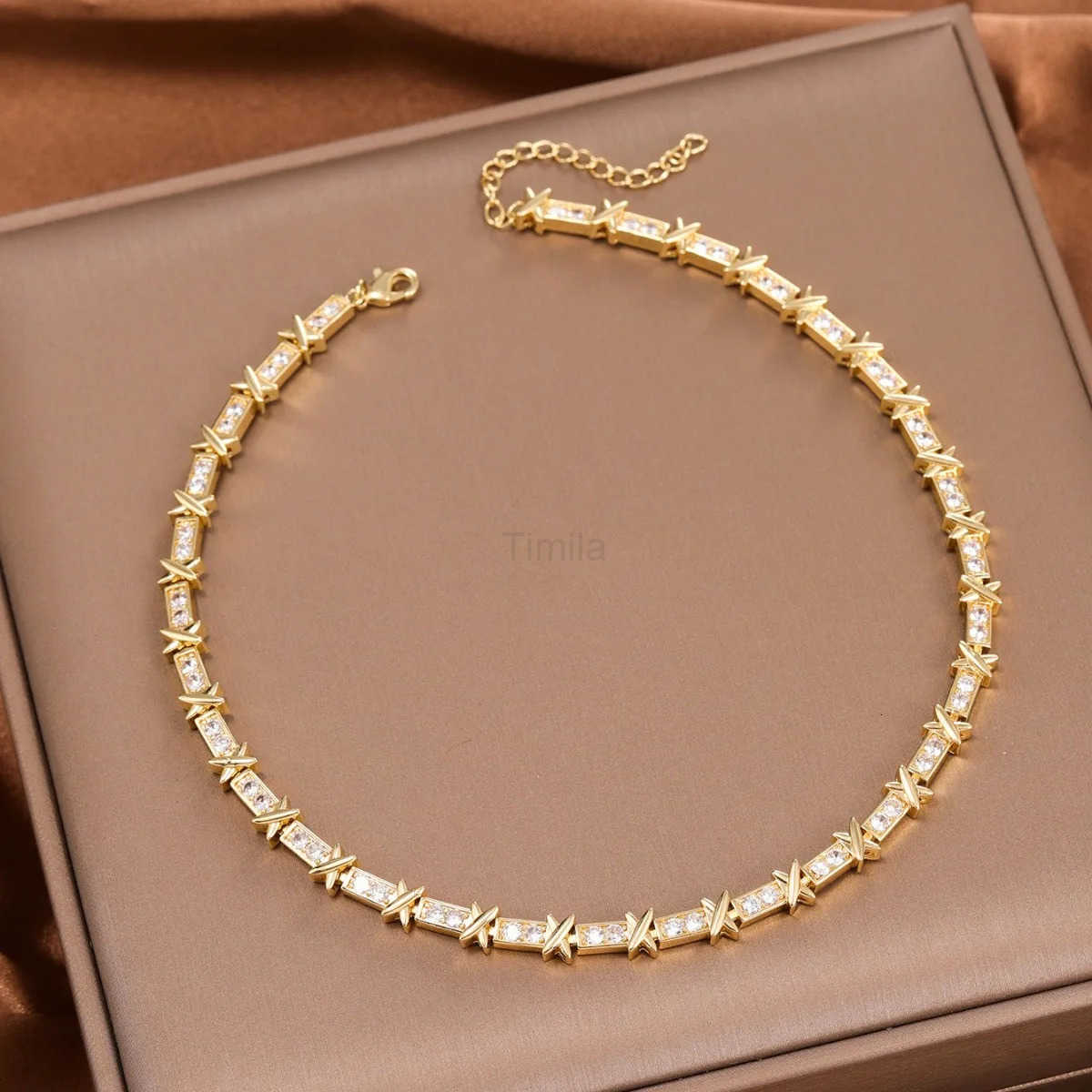 1Pc Womens Copper Inlaid Zircon HighEnd Luxury Necklace HighEnd Fashion Simple Series Suitable For Banquets And Parties U251022