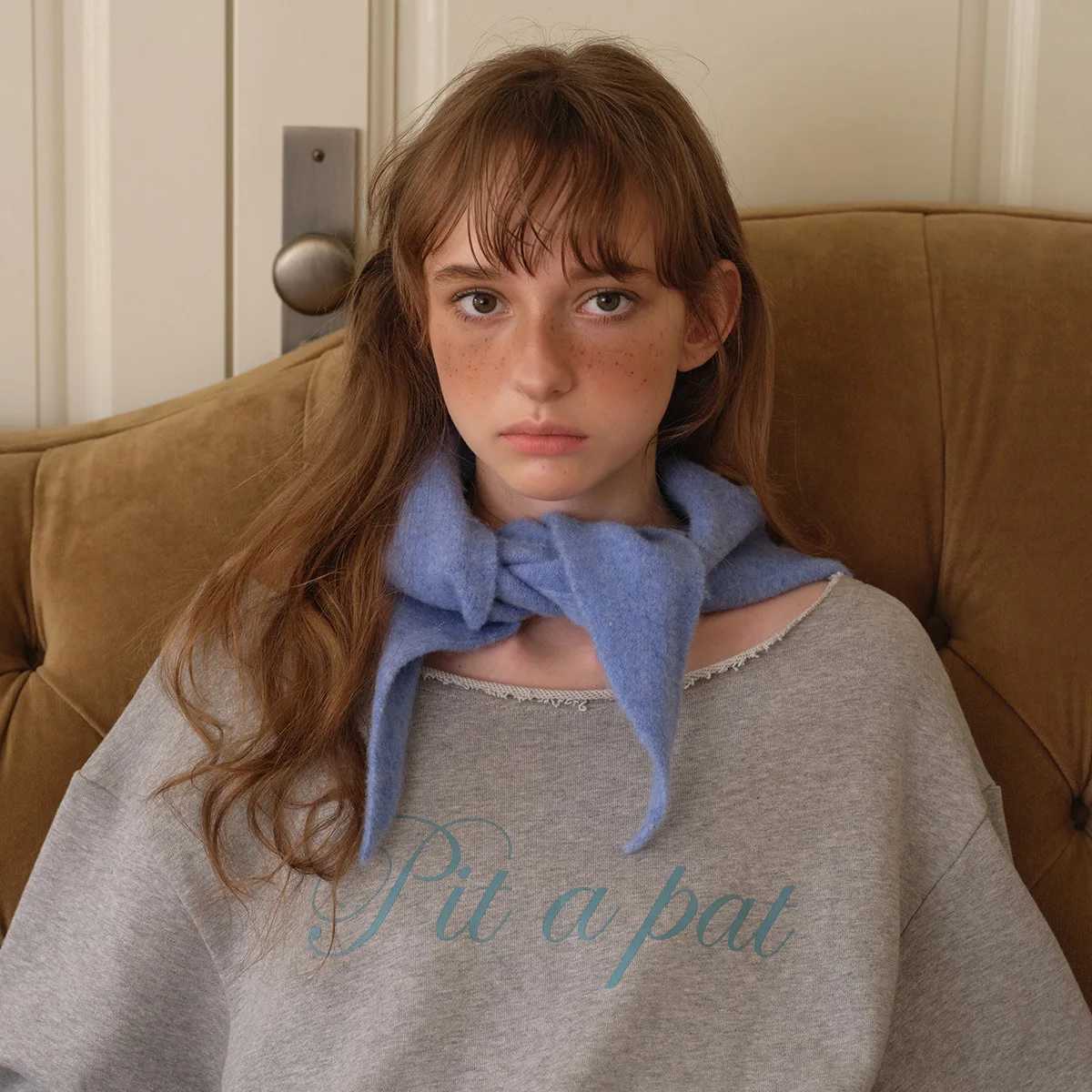 Knitted Scarf Women 31 Wool Winter Warm Scarves Bright stripe Design Thickened Shawl Soft Triangle Neck 2025 NEW J251022