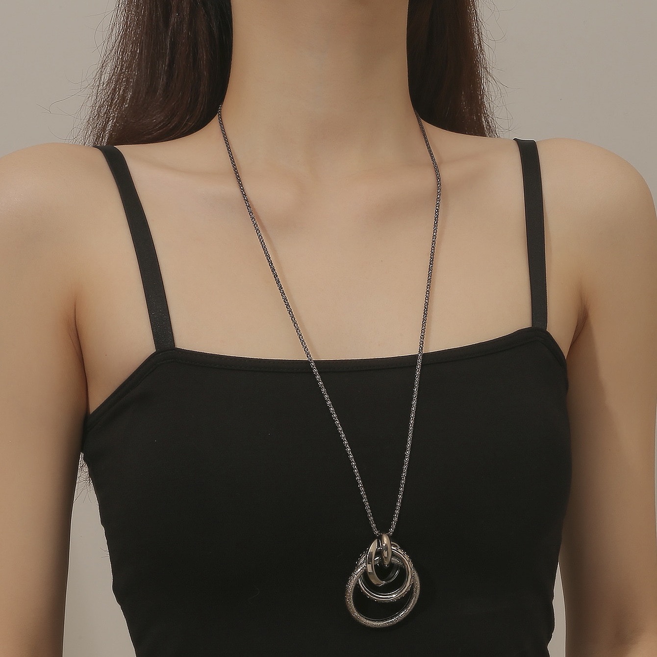 Oval Double-Ring Short Pendant Women's Metal Collarbone Chain Geometric Pendant