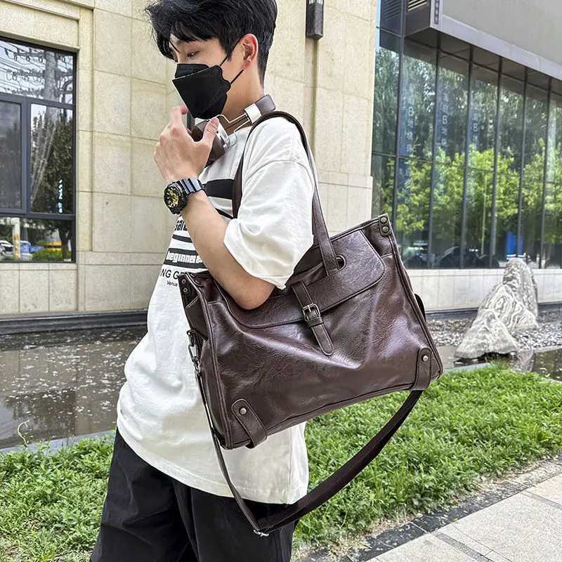 Light Business Mens Handbag Briefcase Trendy Leather Fashion Single Shoulder Casual Street Handbag Simple Personality Exquisite W251022