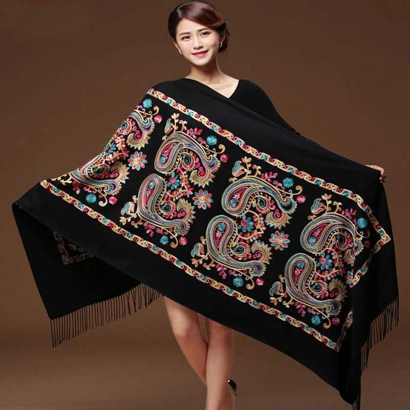 New Arrival Shawl Women Embroider Flower Scarf Cashmere Scarf Winter Warm Fine Tassels Scarf Shawl Fashion Shawl Scarve J251118