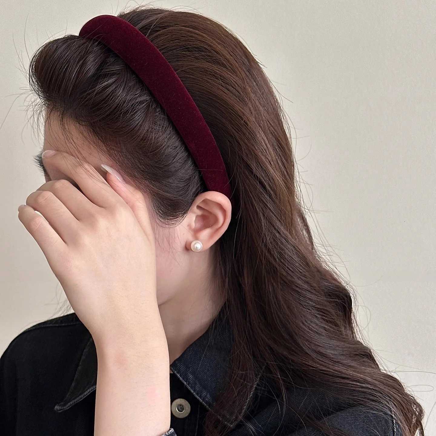 2026 Simple Velvet Winter Hairbands Headband Women Girls Scrunchie Hair Head Hoop Bands Accessories Headdress Headwear Ornament V251022