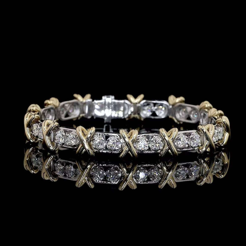 Premium High-Quality Silicon Stone Bracelet 14k Gold Round Brilliant Cut VVS2 Fine Jewelry Women's Gift