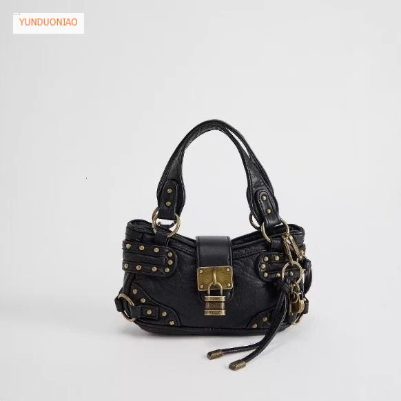 Autumn and winter new trend rivet retro American street style handbag luxury buckle design women's shoulder bag designer bag