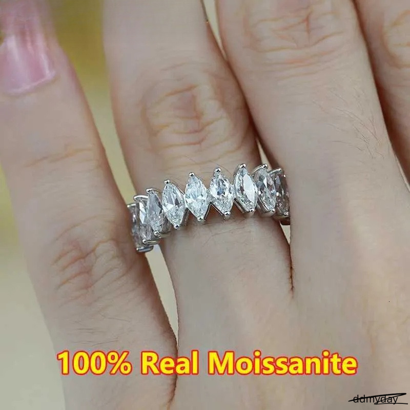 Ring With Dias: Marquise Cut Simulated Dia Ring, Sier Plated, White Gold Finish - Elegant Gift For Women Ddmyday