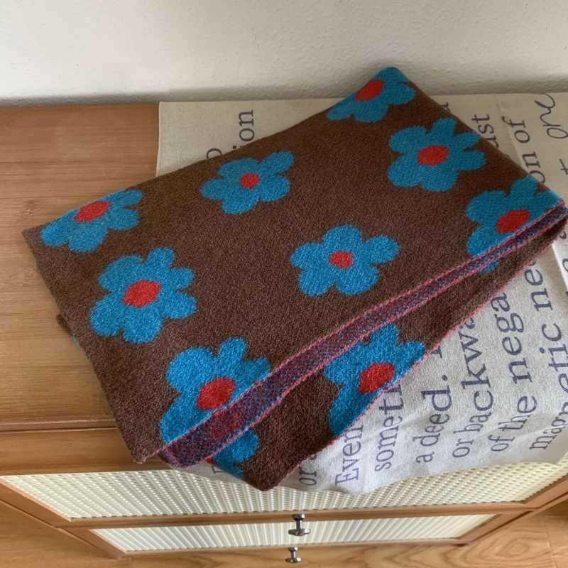 Knitted Scarf Love Heart Scarf Floret Scarf Thickened Warm Winter Womens Scarves Christmas New Year Gifts For Women J251022