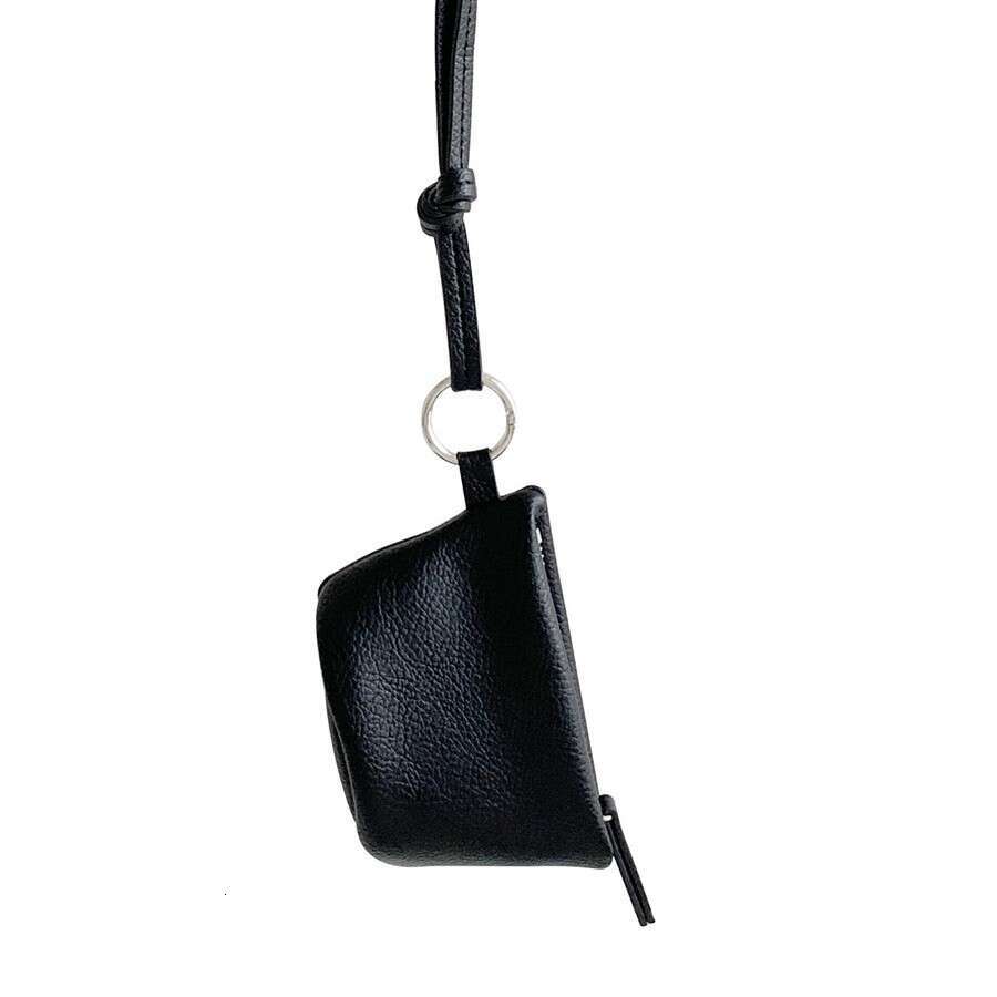 New Halter Neck Mini Fashion Versatile Lipstick Coin Purse Ins Style Solid Color Soft Leather Single Shoulder Earphone Bag B5