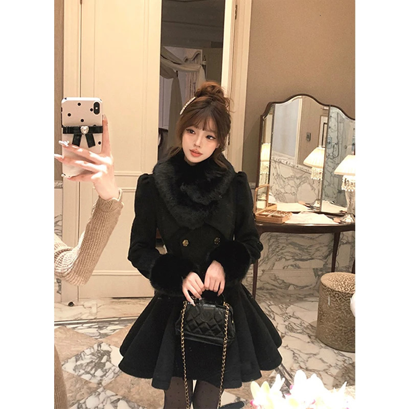 Vintage Black Wool Blends Coats Women Elegant Faux Collar Woolen Jacket Korean Long Sleeve Outerwears Winter Overcoat 251020