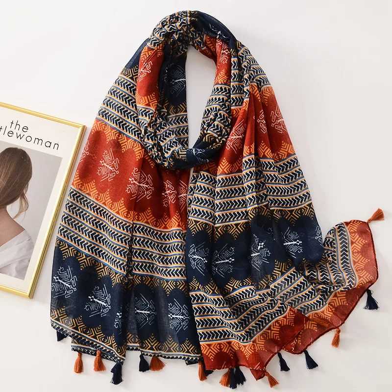 2023 Autumn Fashion Aztec Geometric Tassel Viscose Shawl Scarf Lady High Quality Wrap Stole Bufandas Muslim Hijab Sjaal J251118