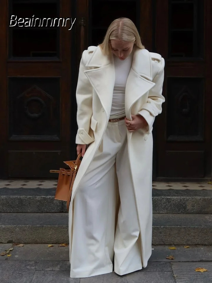 Elegant Lace Up Overcoats Women Doublebreasted Wool Long Coats With Pockets High Street Fashion Autumn Winter Outerwears 251021