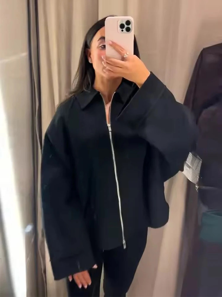 Womens Woolen Jacket Women Long Sleeve Zipper Leisure High Street Short Lady Autumn Winter Fashion Outerwears 251021