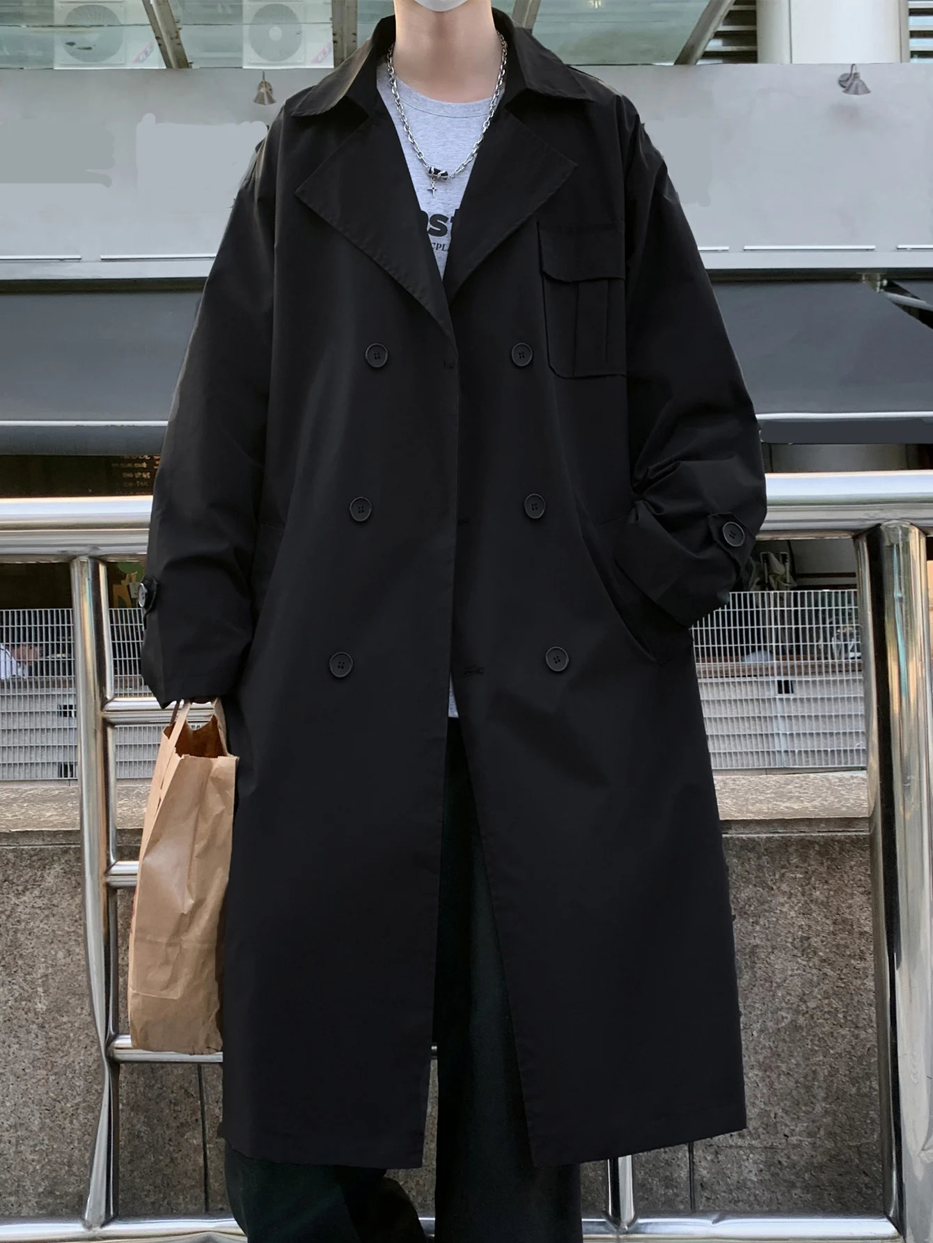 Mens autumn trench coat with double breasted n and pockets suitable for outdoor leisure in spring 251014