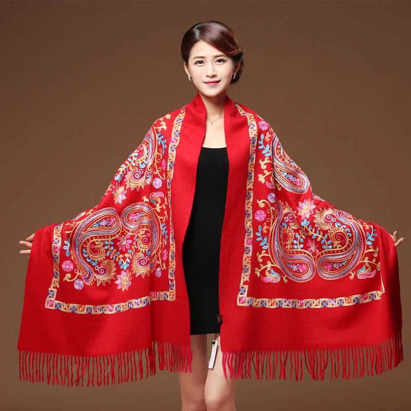 New Arrival Shawl Women Embroider Flower Scarf Cashmere Scarf Winter Warm Fine Tassels Scarf Shawl Fashion Shawl Scarve J251118