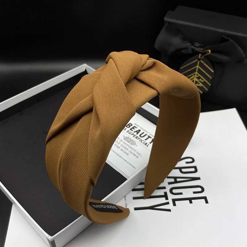 New Fashion Hair Hoop Hair Bands for Women Girls Pleated Wide Edge Solid Color Headbands Wide Hairband Hair Accessories Headwear V251022