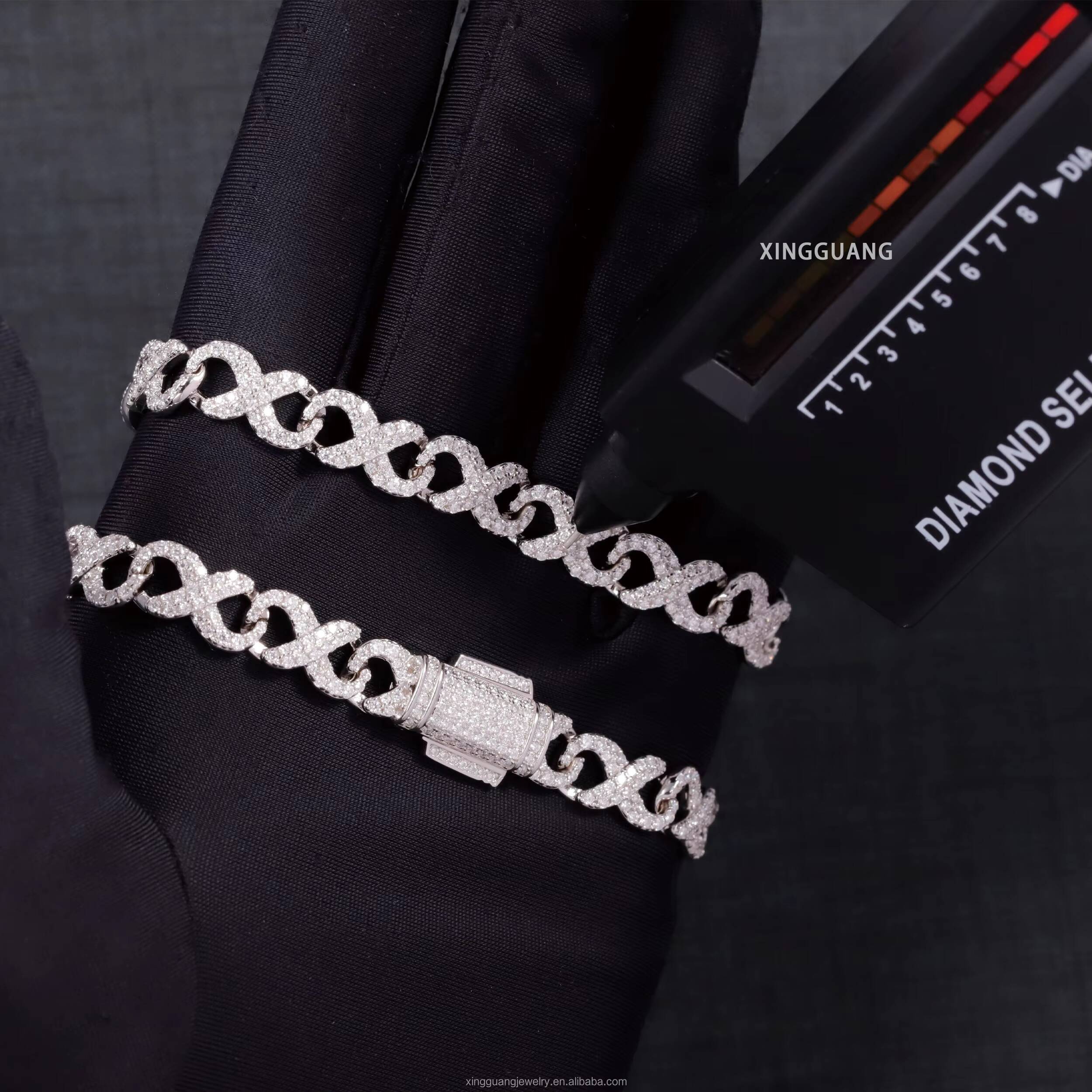 Hip Hop Bracelet 8MM Wide Infinity Chain Bracelet Iced Out VVS Moissanite Diamonds S925 Sterling Silver Cuban Bracelet Jewelry