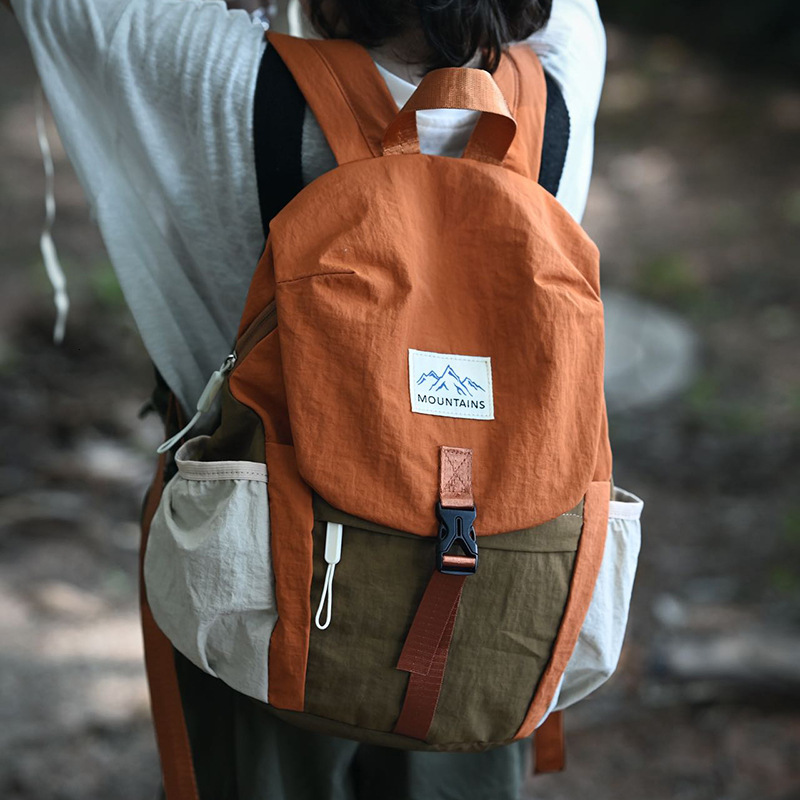 New hot selling designer children's kindergarten backpack boys and girls outdoor hiking backpack lightweight outdoor letter backpack