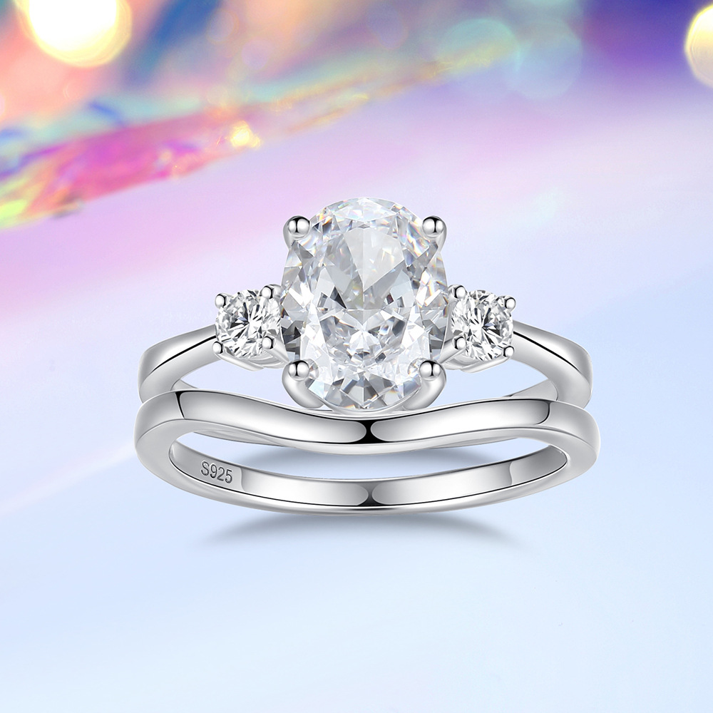 Taiyang New 925 Silver Ring Set for Women, Luxurious 2pcs/set Stackable 2.5 CT Oval Ice Flower High Carbon Diamond Wedding Engagement Ring High Qualit