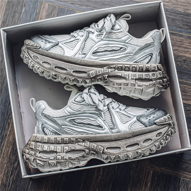 Men's shoes spring and summer mesh breathable and versatile youth sports running tire soles increase the height of casual black dad trendy shoes