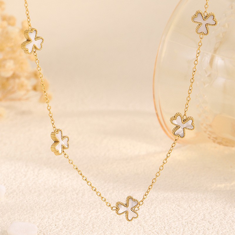 Designer necklace earring set Luxury necklace diamond studded clover flower necklace simplicity necklace for women free shipping heart necklace gift