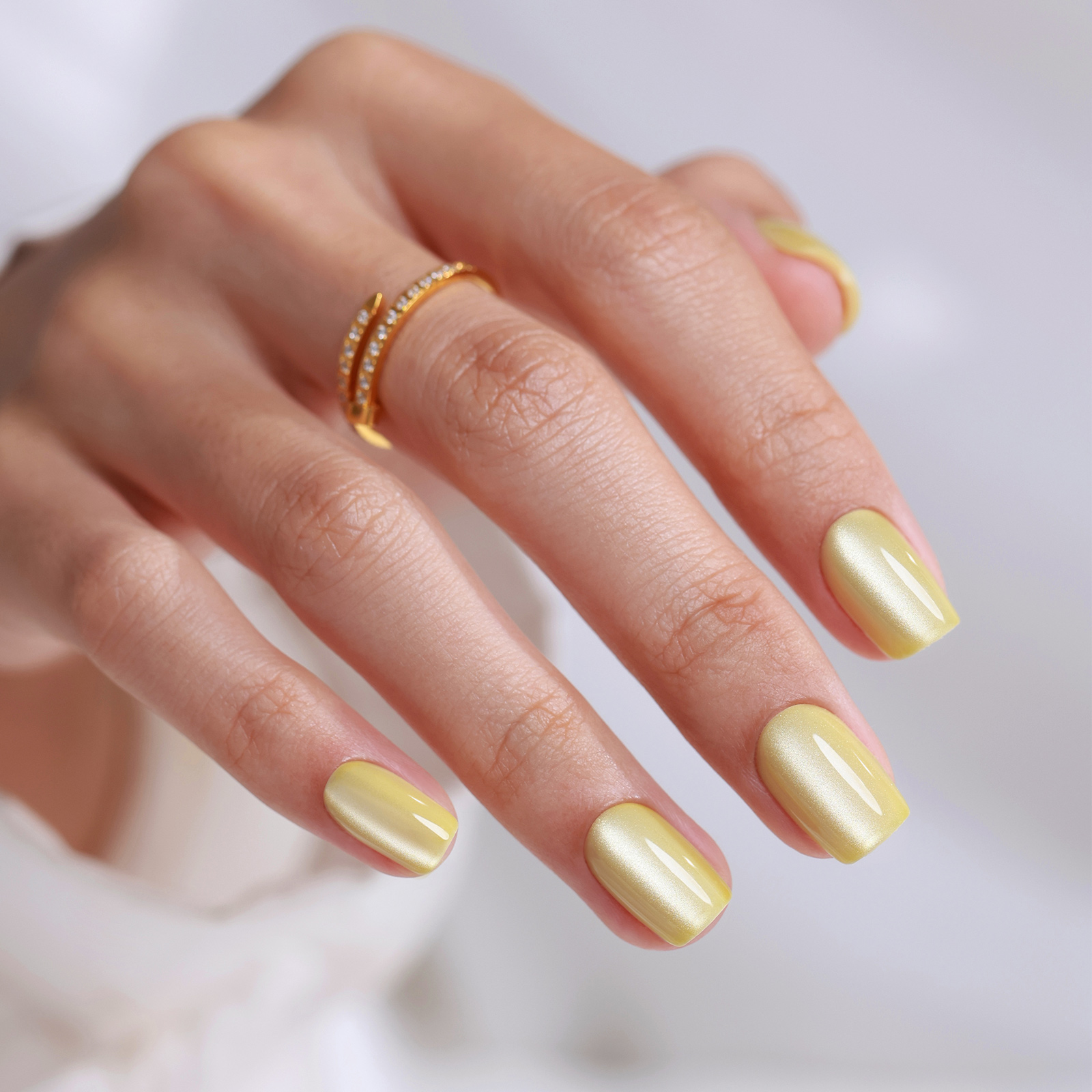 light yellow cats eye press nail short style soft gel square suitable for womens gifts shiny nail glue available in 16 sizes 32 reusable fake nail set