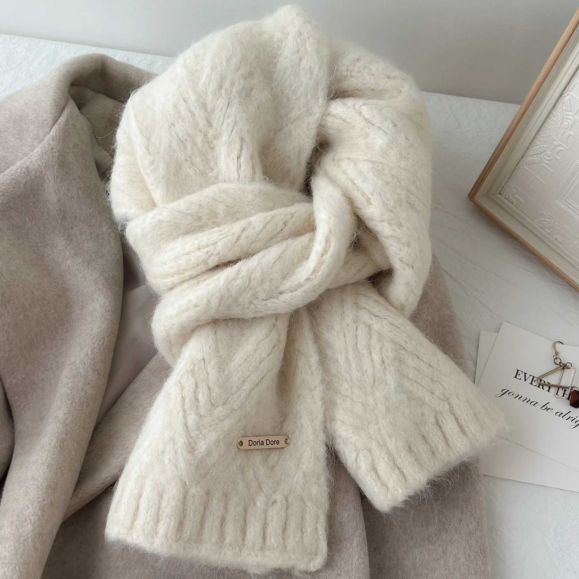Alpaca wool knitted scarf women new style autumn winter Korean version versatile thickened warm nice foulard bufanda lana gruesa L251022