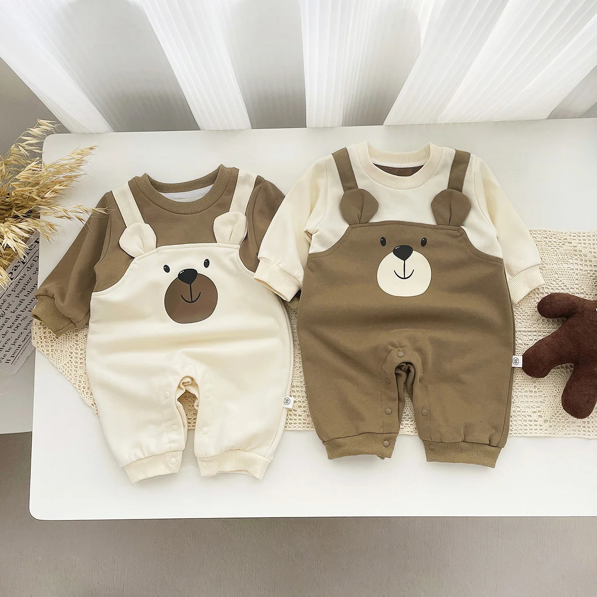Autumn Baby Bodysuit Little Bear Pattern Dual Color Long Sleeve Warm Jumpsuit Clothes Boys Girls Romper 02 Years Old 251022