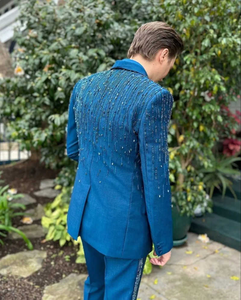 Exquisite Man Tuxedos 2 Pcs Jacket Pants Beading Men Suit Formal Shawl Lapel Single Breasted Wedding Groom Coat Customized