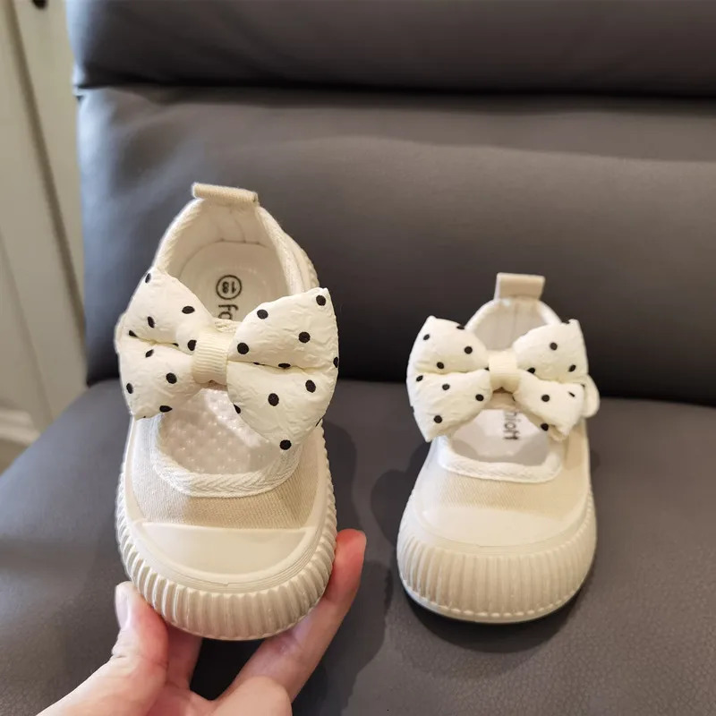 Girls Fashion Shoes Canvas Sneaker Kids Polka Dot Bow Princess Flats Breathable Baby Student Soft Sole Casual Spring 251022