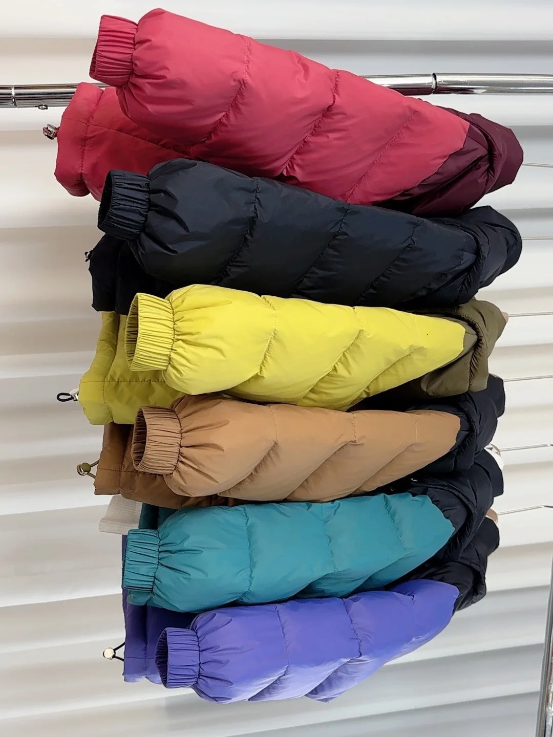 Autumn and Winter Childrens down Jacket Middle Large Children Thickened Color Blocking Men Women Baby 251013