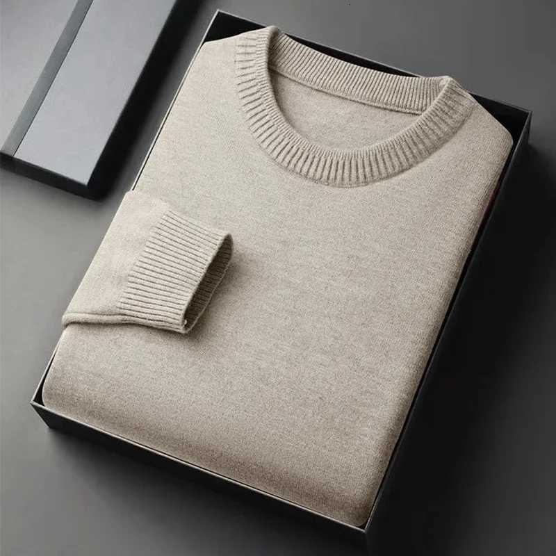 Mens Classic Crewneck Knit Pullover Sweater Long Sleeve Soft Casual Lightweight Solid Color Softwear for MenXJ251022