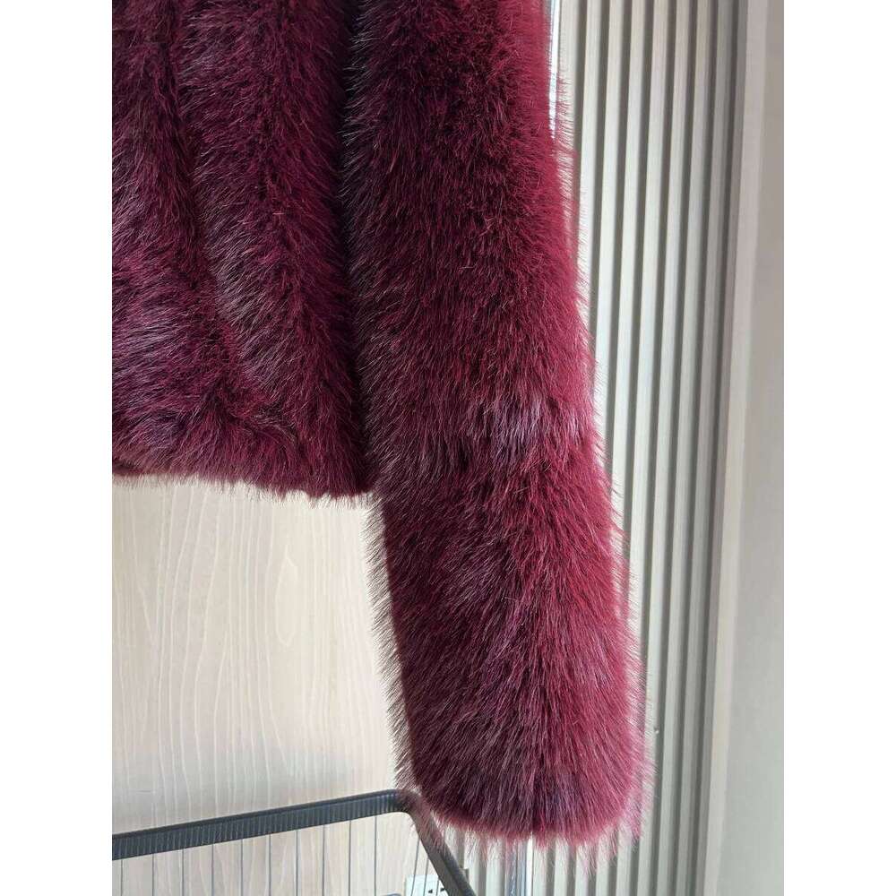 fur jacket 2025 Fall/Winter New Fashion Women's Faux Fur Effect Round Neck Long Sleeve Short Jacket