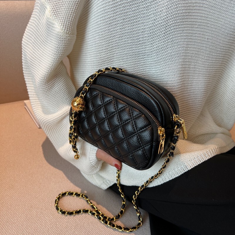 Luxury Brand Designer Bag High-Quality Texture Bag For Women, Niche Autumn And Winter New Fashionable Single Shoulder Bag, Quilted Chain Crossbody Bag