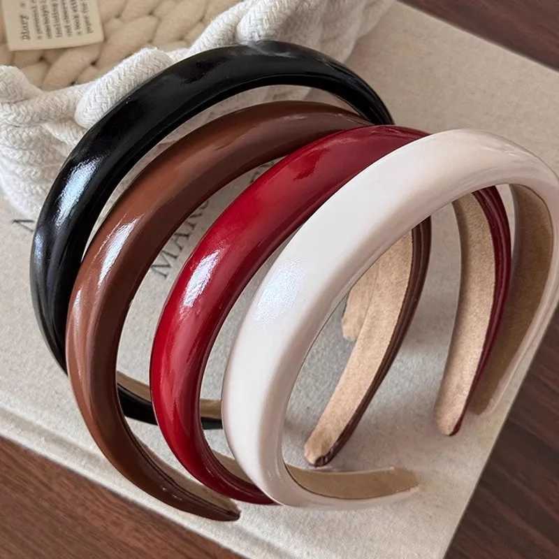 Vintage Leather Sponge Solid Hairband For Women Simple Outside Hair Hold Headband Hair Hoop Hair Band Fashion Hair Accessories V251022