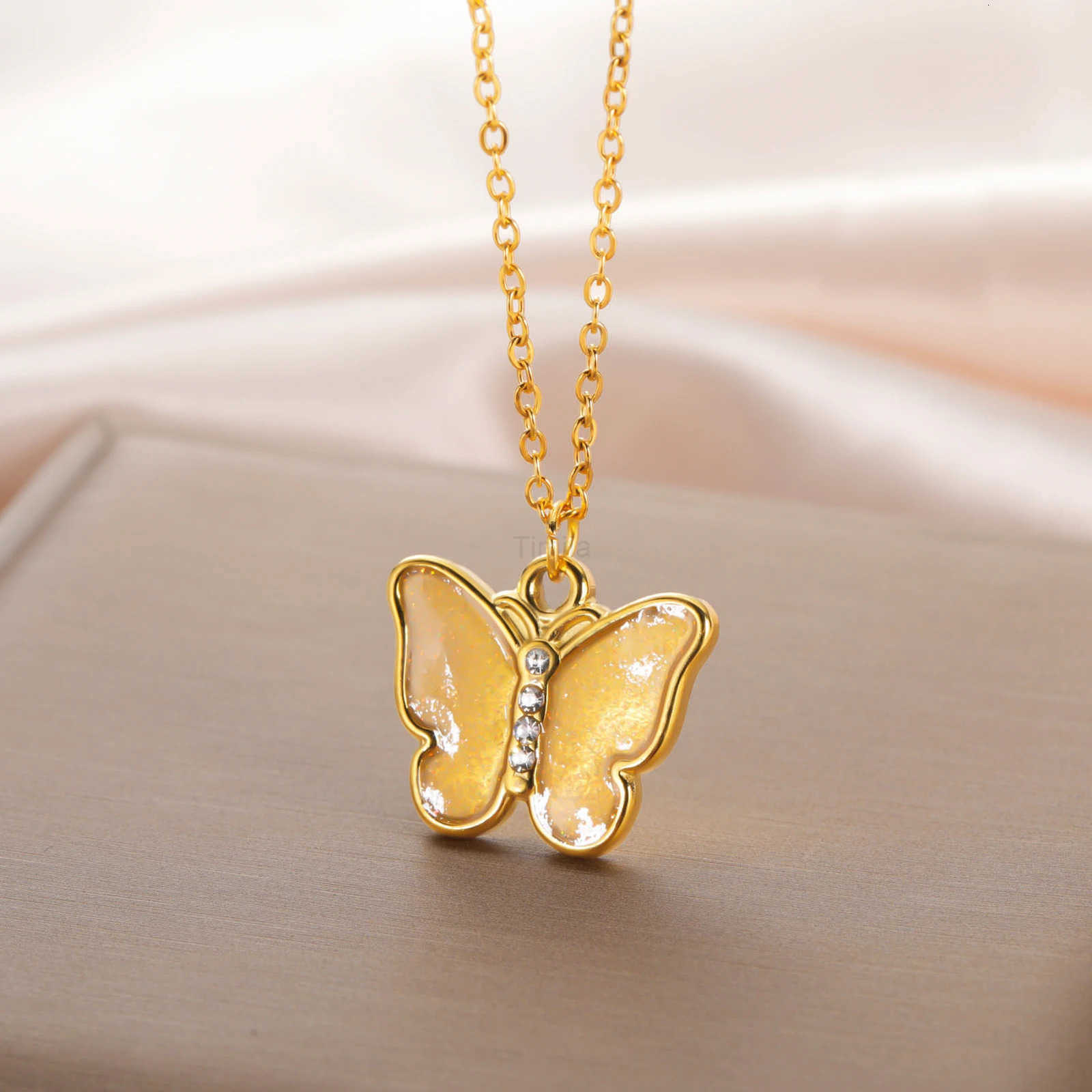 Cazador Clear Zircon Butterfly Necklace Stainless Steel Colorful Cute Womens Necklace Jewelry Birthday Gift 2025 New U251022