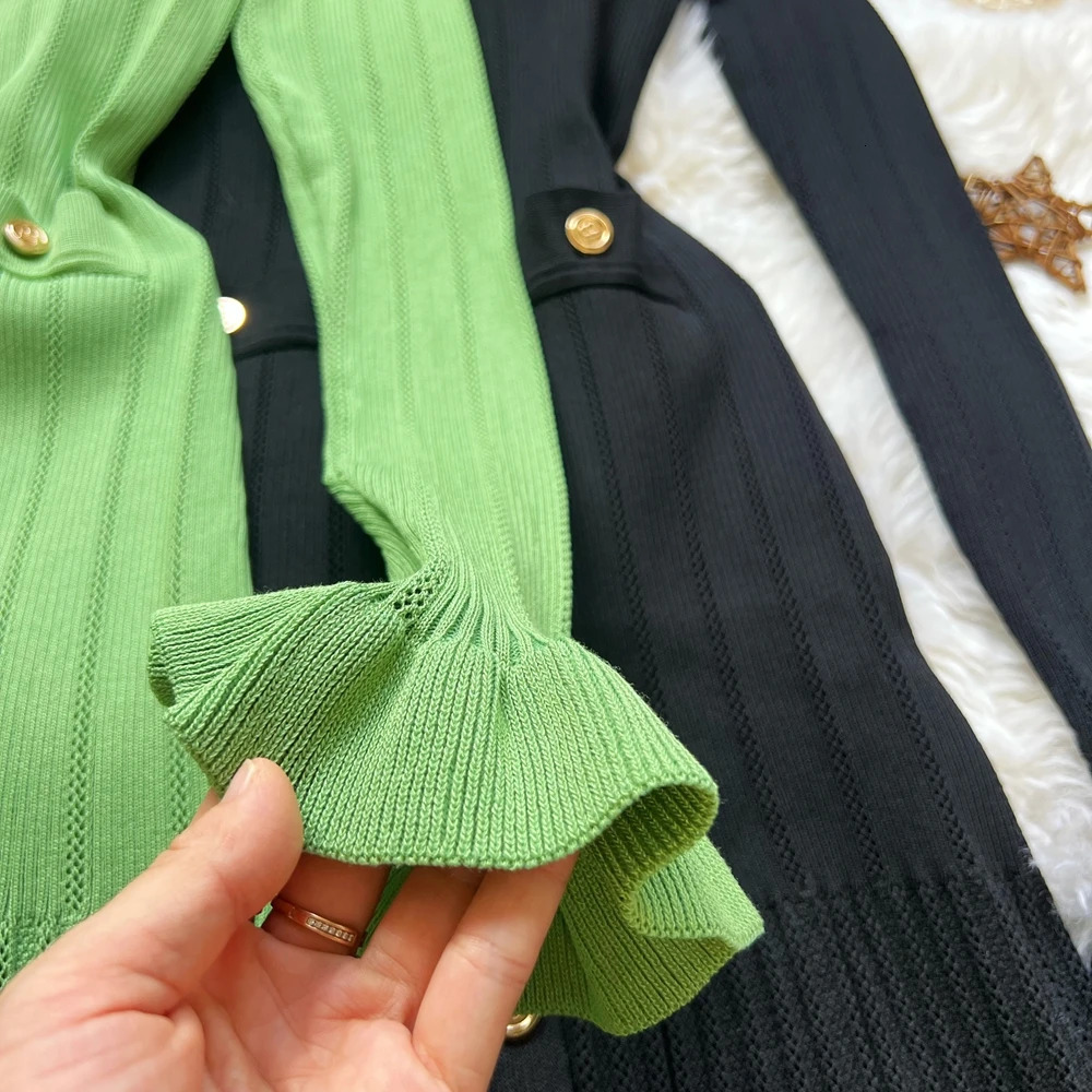 YuooMuoo Woman Dresses Autumn Winter Vintage Patchwork Knitted Midi Dress Elegant Vneck Lady Ruffled Shirt Sweater Dress 251020