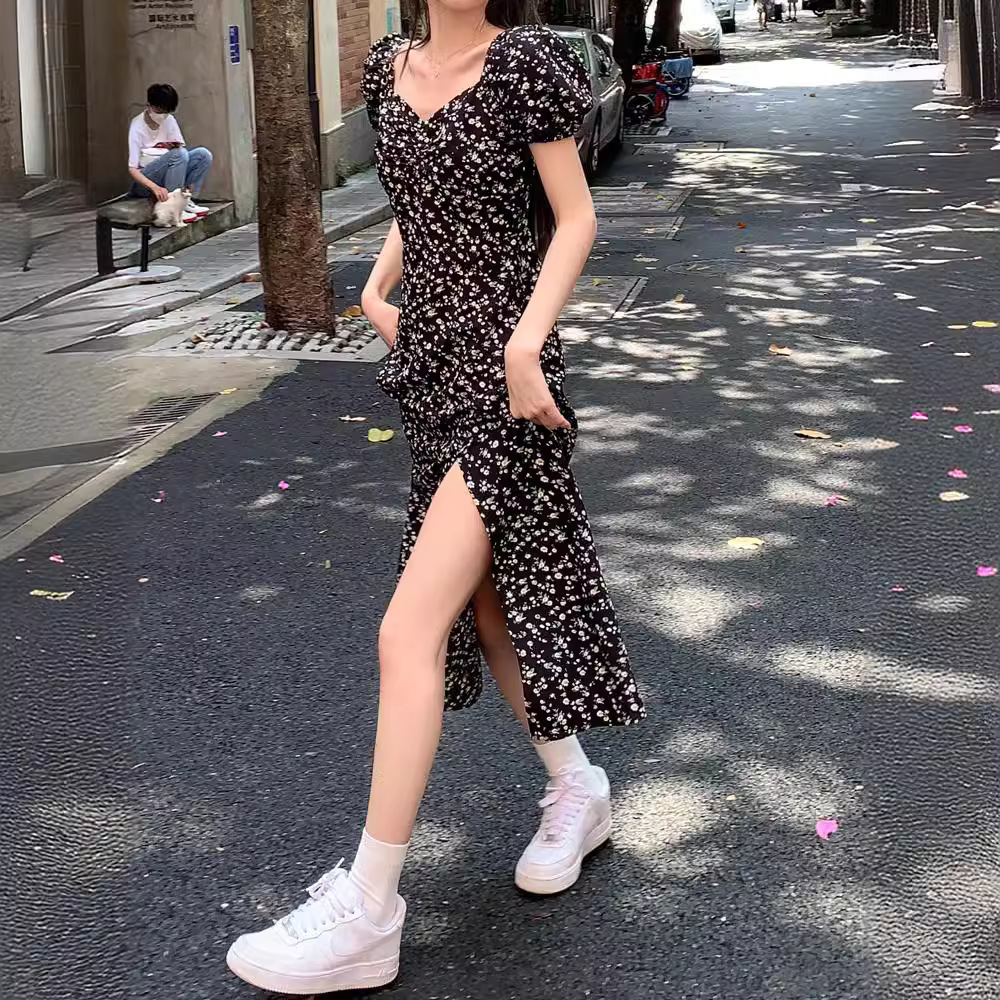 2025 French floral dress women's luxury spring and summer new black slit long skirt elegant designer design niche long skirt